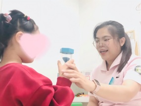 【學(xué)習(xí)自強(qiáng)模范精神】陳妍：生命吻我以痛我卻報(bào)之以歌
